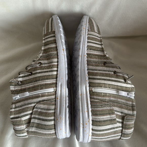 Canvas booties size 10 NWOT - Picture 5 of 7